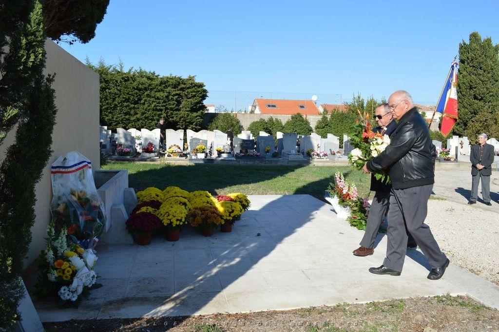 CEREMONIE DU 1 NOVEMBRE 2015 CIMETIERE DE MAZARGUES (31).JPG